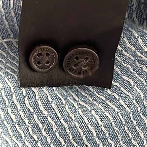 L.O.G.G Blue Denim Polka Dot Button-Up Shirt. SZ S Front Pocket Comfort & Style - Picture 8 of 9